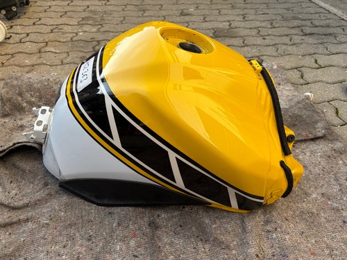 Yamaha 1000 rn16 2010 - 1,